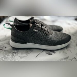 TRUE Linkswear Women's All Day Knit Series Golf Shoes In Grey Size 8.5
